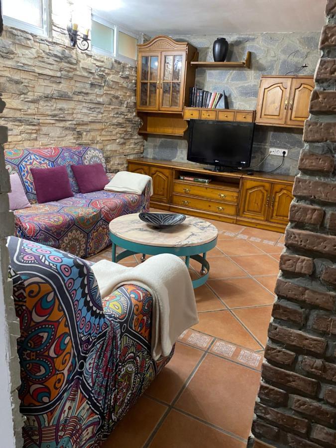 Bodega Intima Apartment Zaragoza Bagian luar foto